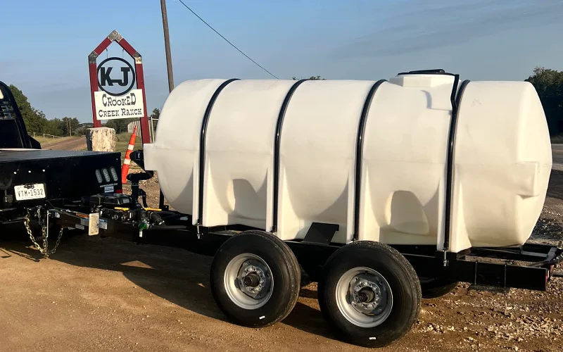 1025 DOT gallon water trailers for water hauling